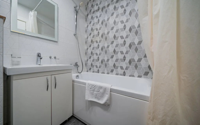Studiya Na Ulitse Salova, 61 0915 Flat