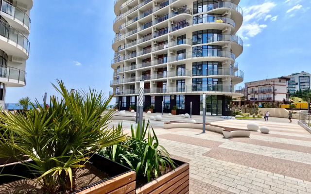 LS-Orange Apartments