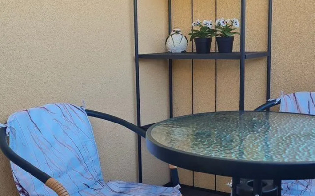 Квартира на Любови Шевцовой 51