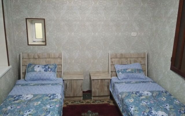 Uvaysiy Guest house