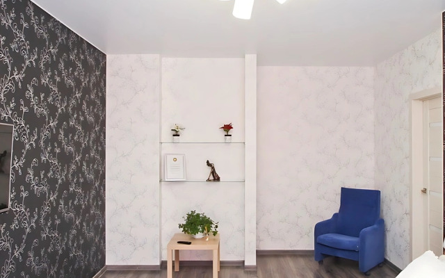 Апартаменты на Энтузиастов 17