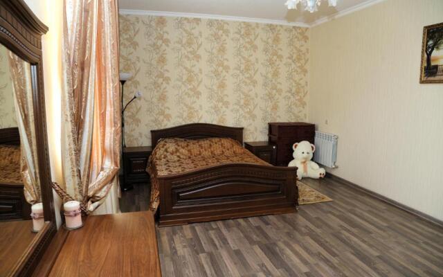 L'yuis Rostov Na Donu Guest House