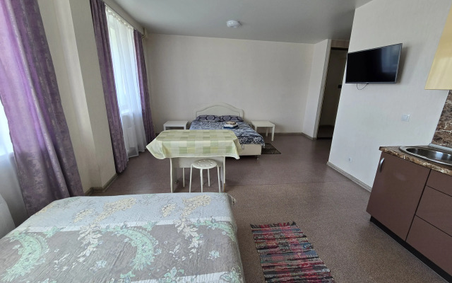 Na Ulitse Sarygina 37 Apartents