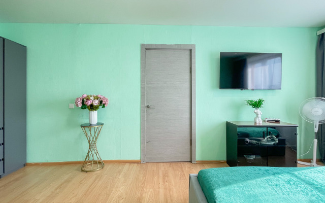 Апартаменты 1-к. Квартира 35 м² 8/9 эт.