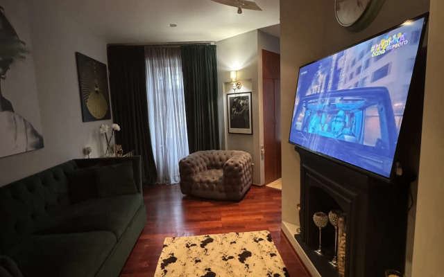 U Kremlya Flat