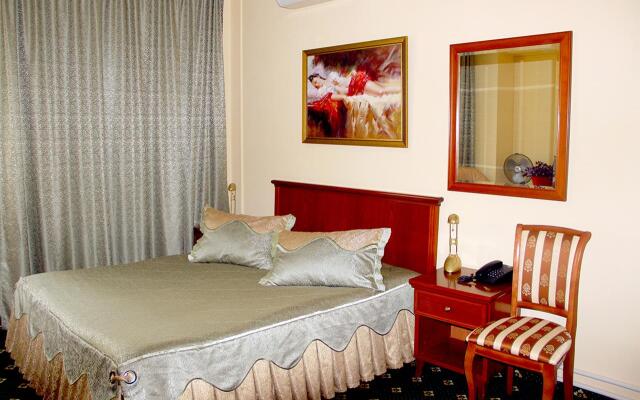 Kedr Hotel