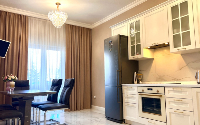 Apartamenty Kvartira Na Pervoy Beregovoy Linii U Morya  Flat