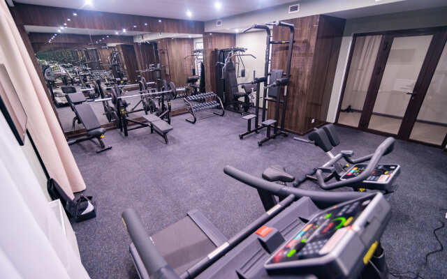 Resident City Hotel