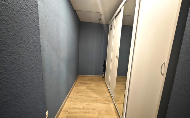 Dvukhurovnevaya Studiya V Tts Galereya 9-18 Apartments