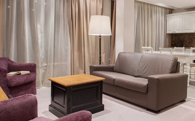 №6 Dom Solntsa Zermatt Apartments