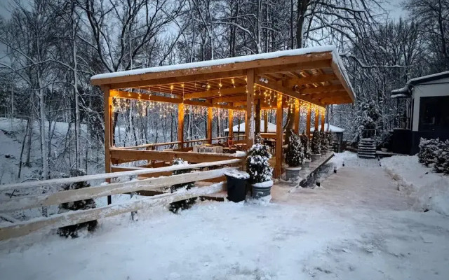 Гостевые дома Лаундж Усадьба Сорочаны