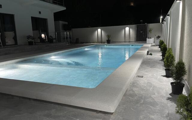 Sunmania Guest House