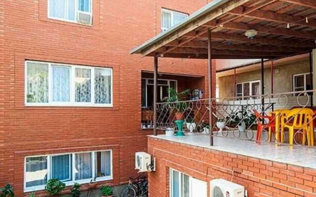 Salyut Vera Guest House