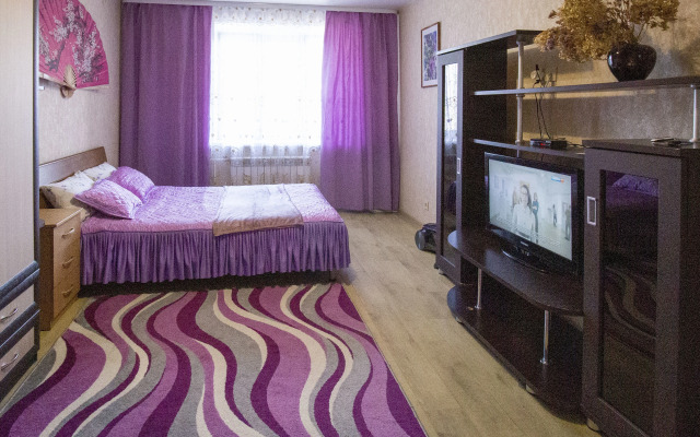 Na Oktyabryskoy 221 Flat