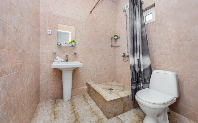 Dana Guest House