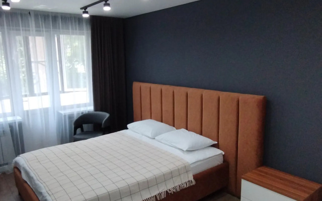 Dizaynerskaya Flat
