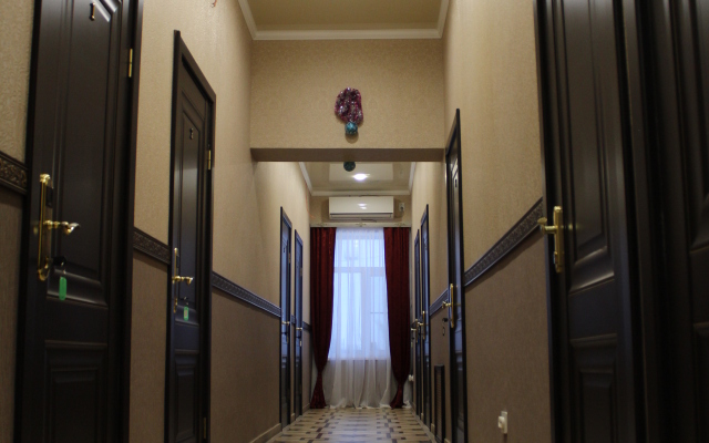 Noy Hotel