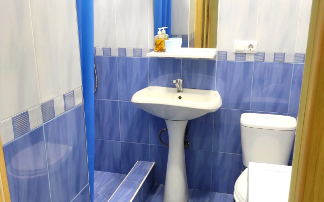 Uyutnaya Kvartira Ul.troitskaya, 33 Flat