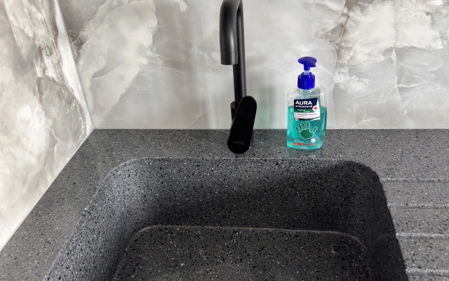 Апартаменты у Елены  ЖК Авиатор