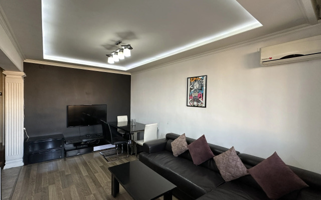 2-K, Ulitsa Yeznika Koghbatsi, Ko100 Flat