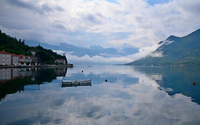 Heritage Grand Perast