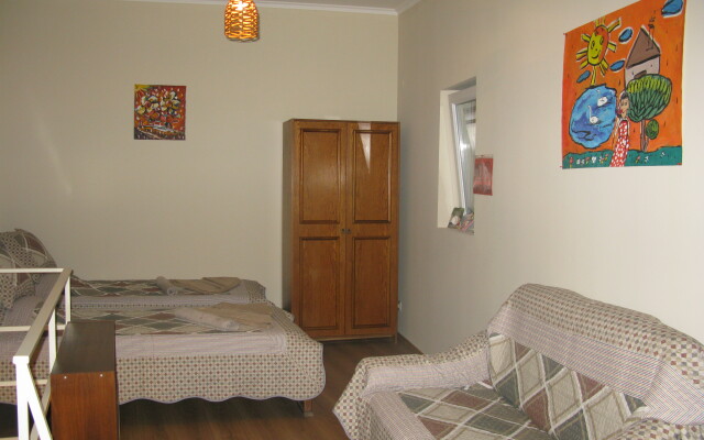 Nana Apartments