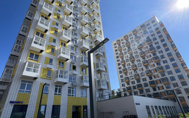 Yellow U Morya Apartments