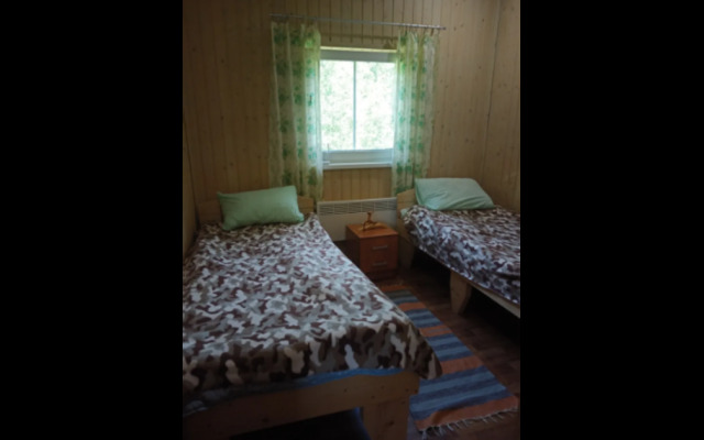 Dachny Domik Guest House