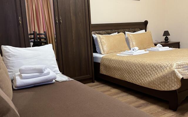 Delfin Hotel	