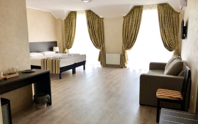 Regata Guest House