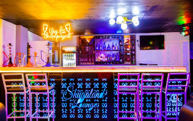 Отель Shugaland Lounge (Annex)