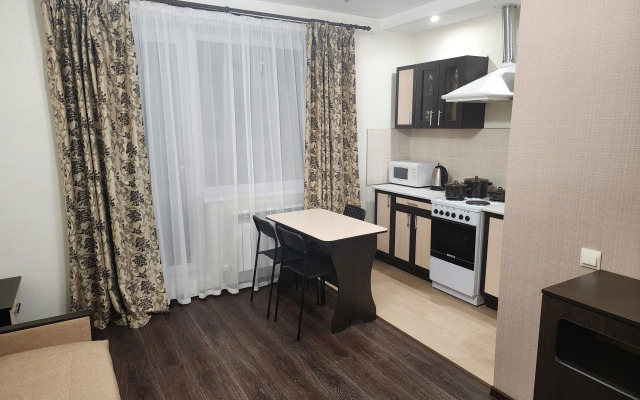 Апартаменты Студия Заря с Видом на Город Рядом с Вокзалом - фото 3