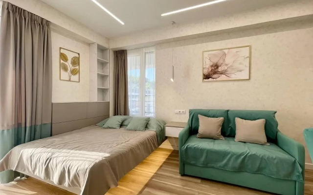 Ryadom S Plyazhem Flat