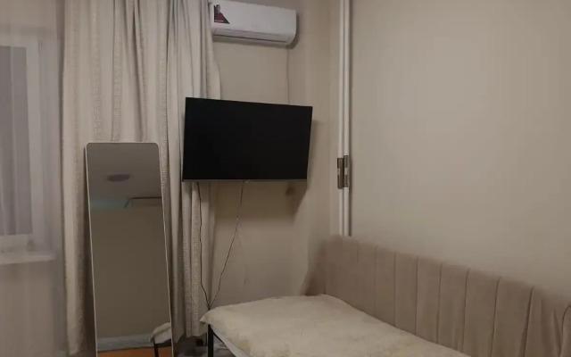 Квартира Студия на Богдана Чижика