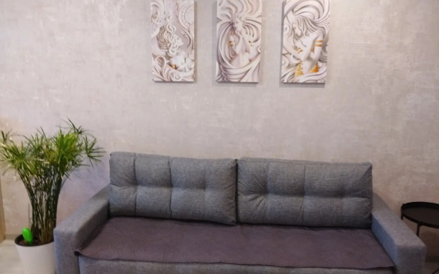 Dvukhkomnatnaya Bratyev Battalovykh 20a Flat