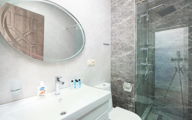 Comfort Stay on Tsitsernakaberd Highway 172/1 Flat