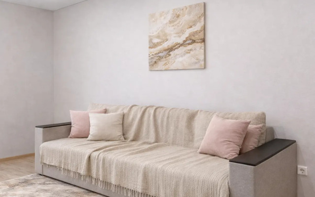 Квартира просторная евро-трёхкомнатная в центре города