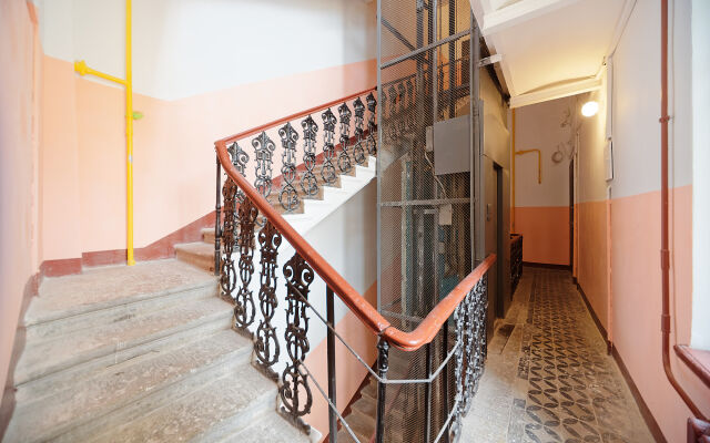 Апартаменты  Art-Home Рядом с Дворцовой Площадью