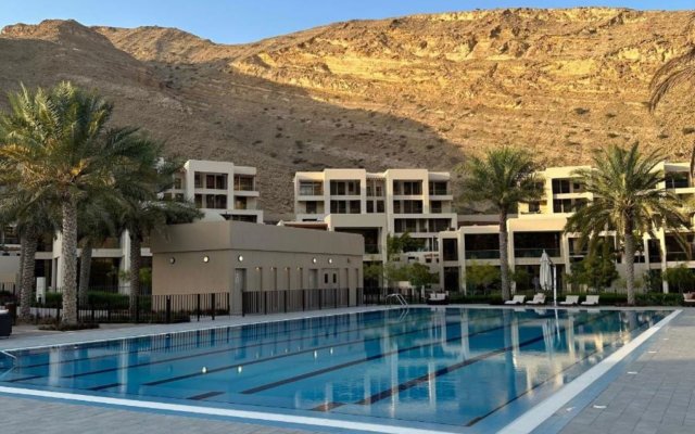 Globalstay New Apartments in Muscat Bay Apartments