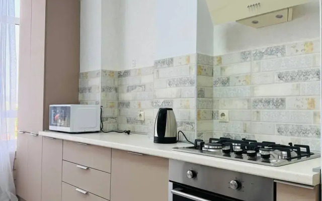 Uyutnaya Dvushka v Kurortnoy Zone Flat