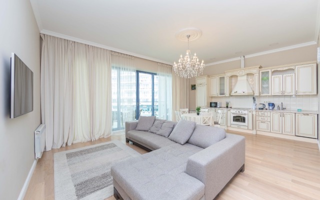 Апартаменты 3-х комнатные в Королевском парке