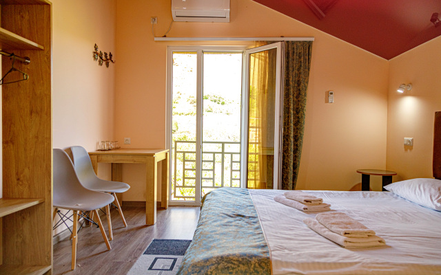 Areni Wine Cellar Guest House
