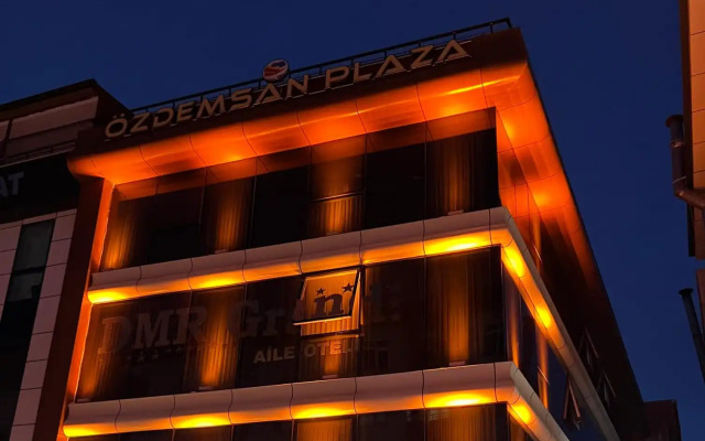 DMR Grand Family Airport Hotel