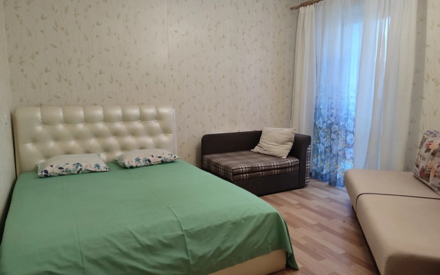 Квартира трехкомнатная возле Бонуса