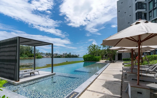 Cassia Residences ot Continent Apartments