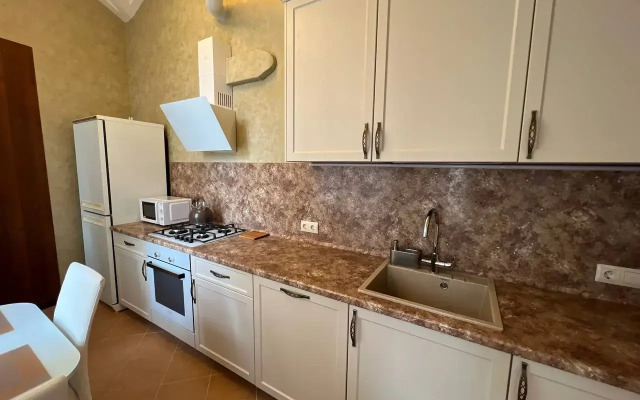 Апартаменты 3 Комнаты на Мойке