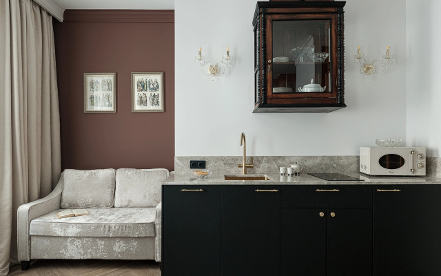 Квартира с авторским дизайном LetYourFlat Burgundy