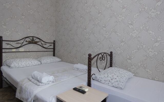 Delfin Guest House