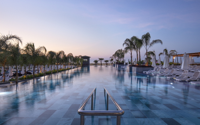 Mylome Luxury Hotel & Resort