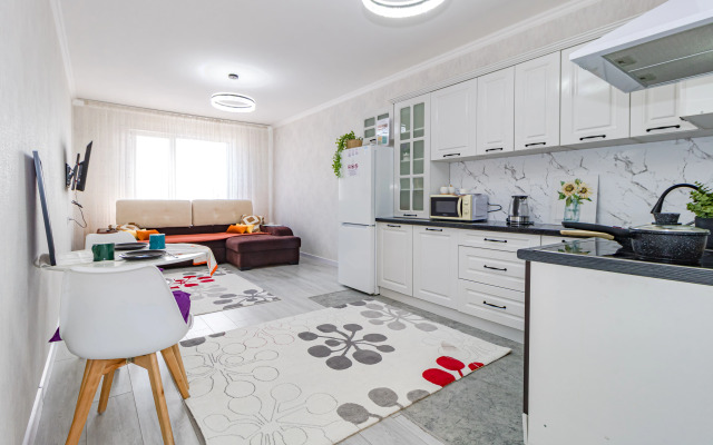 Khalal u Krupneyshey Mecheti Tsentralnoy Azii I Expo Tsentra Apartments